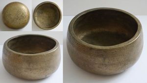 Rare Antique Mani Singing Bowl – D5 (595-600Hz)